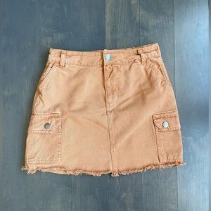 Aeropostale Tan Cargo Mini Skirt With Frayed Hemline Women’s Size Small